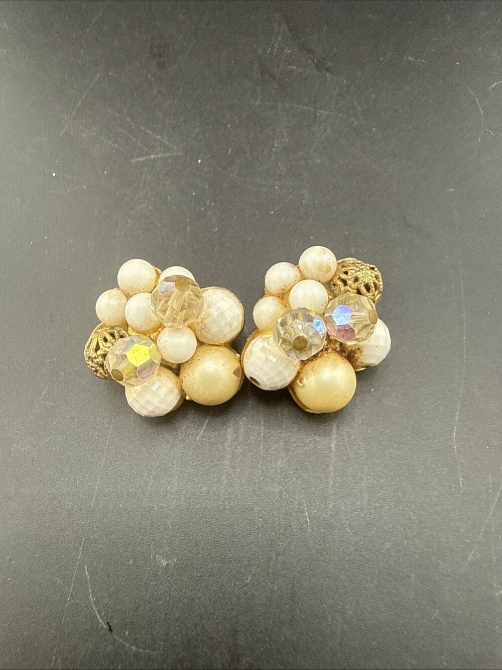 Vintage Art Deco Clip-On Earrings